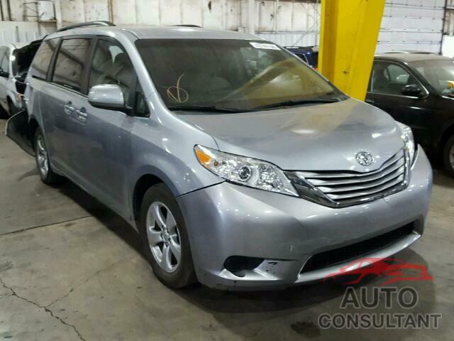 TOYOTA SIENNA LE 2015 - 5TDKK3DC5FS531063