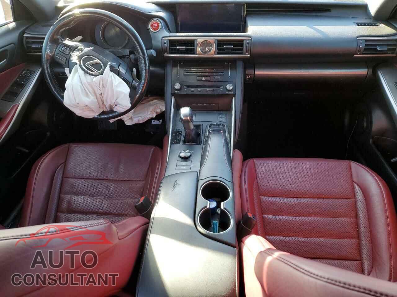 LEXUS IS 2017 - JTHCM1D20H5016909