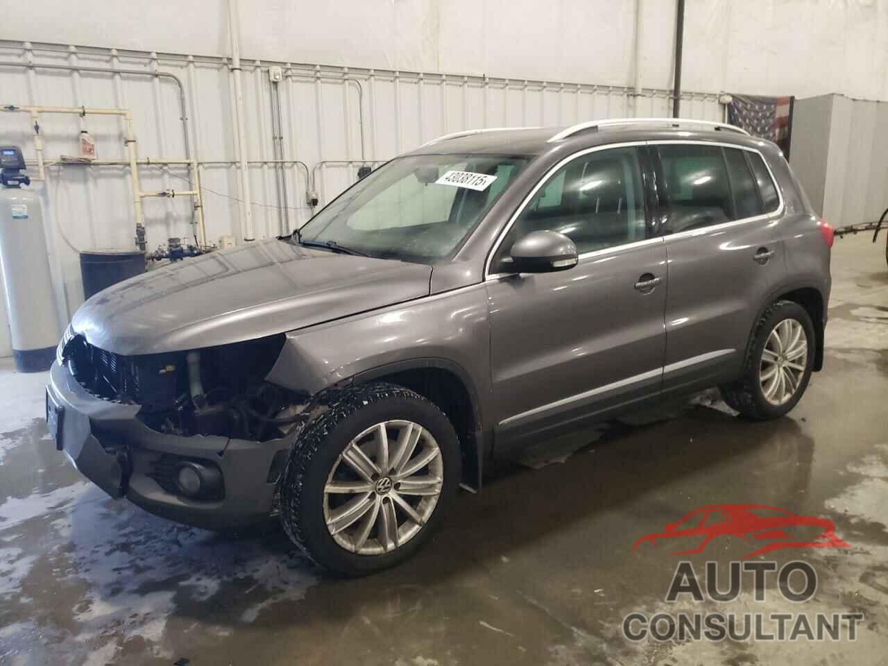 VOLKSWAGEN TIGUAN 2012 - WVGAV7AX2CW002453