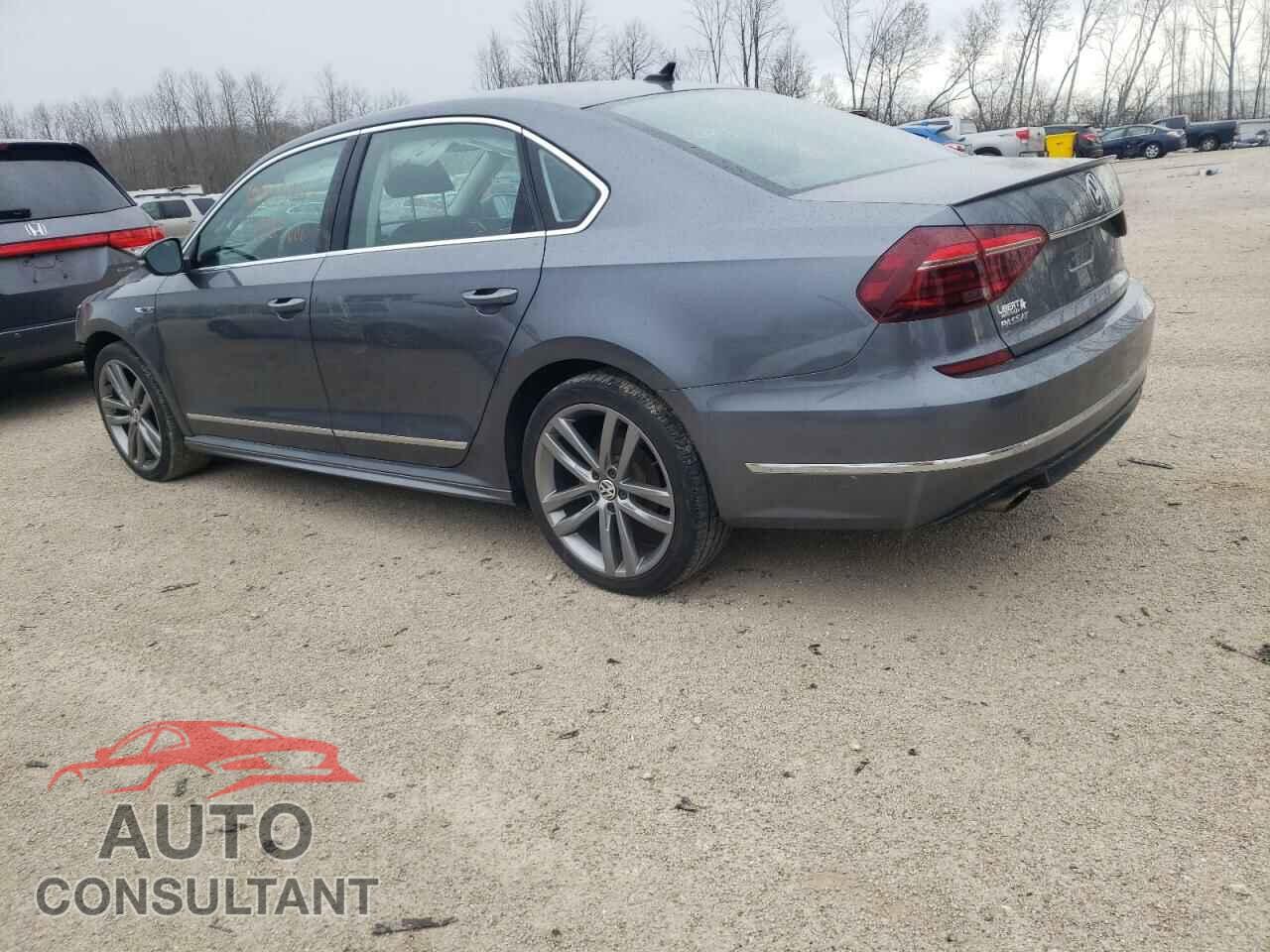 VOLKSWAGEN PASSAT 2017 - 1VWDT7A31HC076795