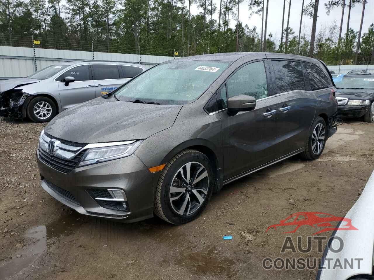 HONDA ODYSSEY 2018 - 5FNRL6H9XJB079507