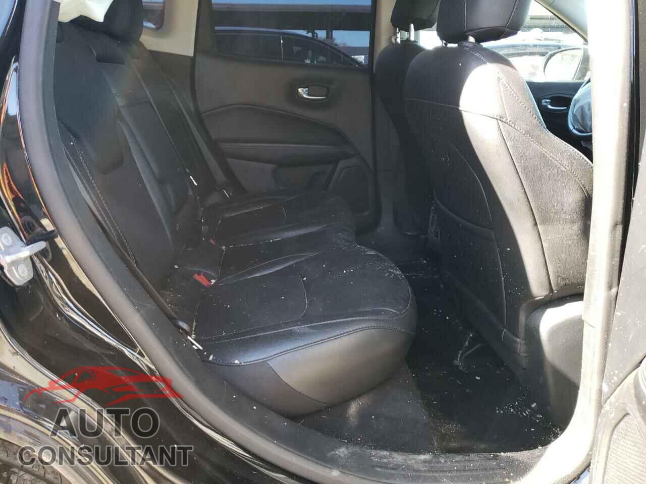 JEEP COMPASS 2019 - 3C4NJCBB1KT692794