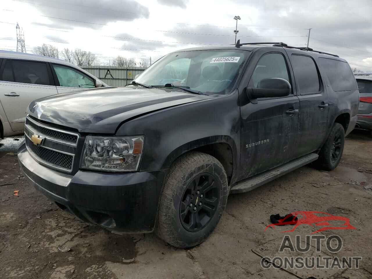 CHEVROLET SUBURBAN 2011 - 1GNSKJE32BR238126