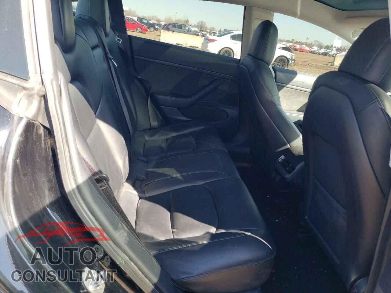 TESLA MODEL 3 2020 - 5YJ3E1EA4LF792147
