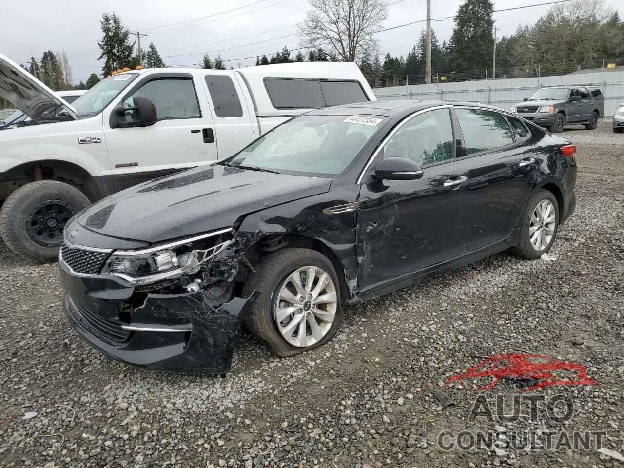 KIA OPTIMA 2018 - 5XXGU4L36JG238273
