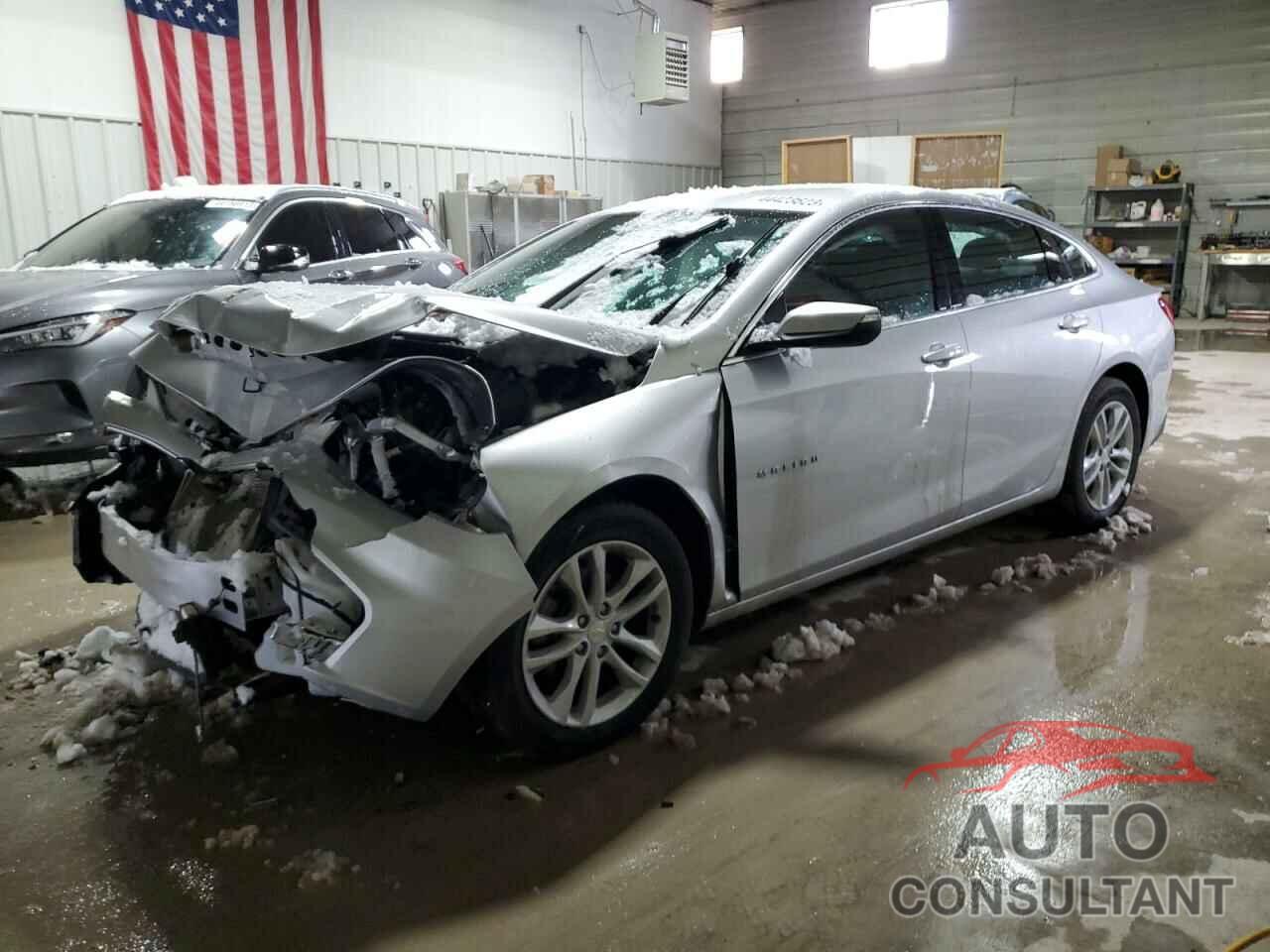 CHEVROLET MALIBU 2018 - 1G1ZD5ST5JF209192