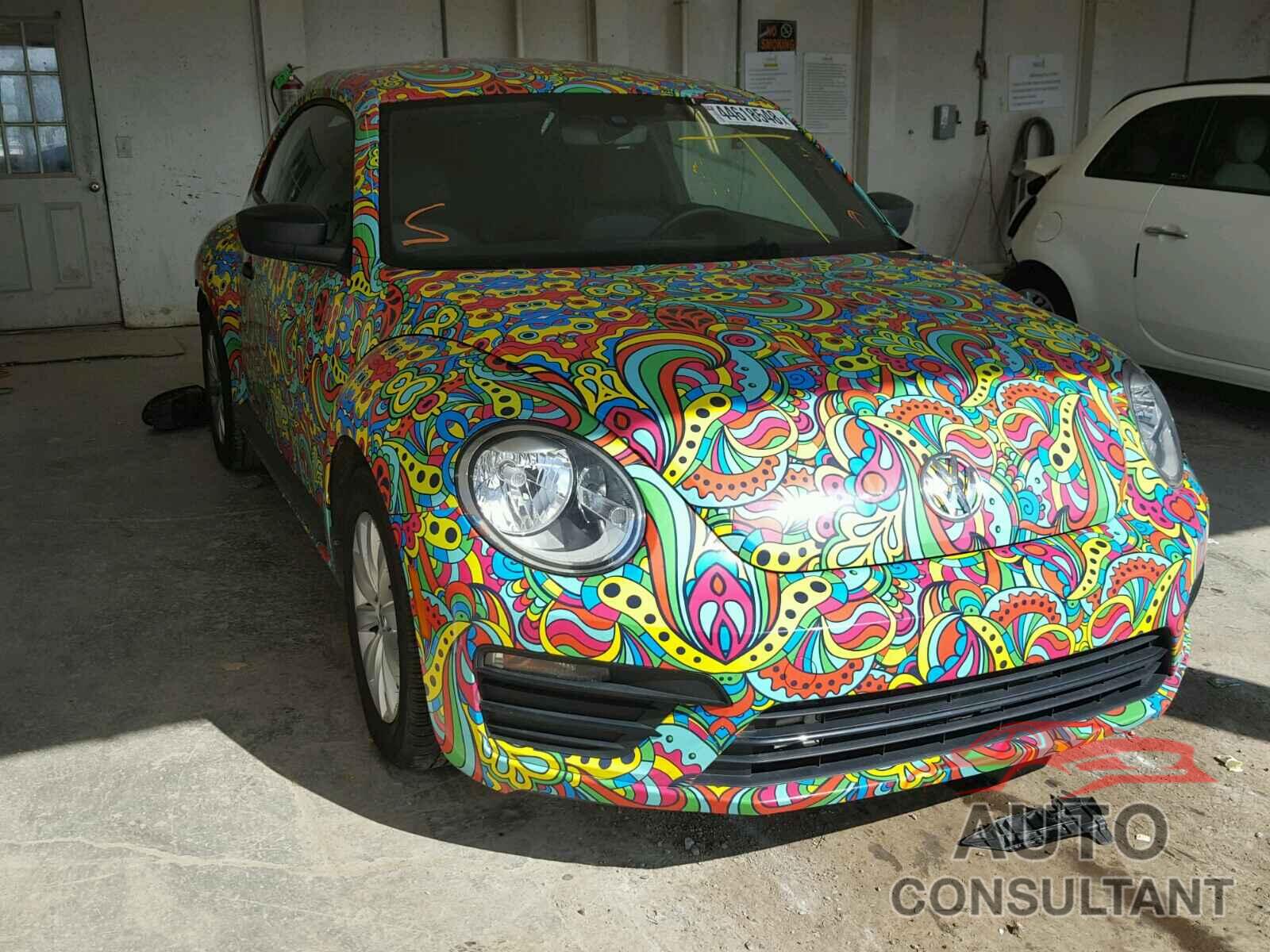 VOLKSWAGEN BEETLE 2017 - 3VWF17AT2HM603935