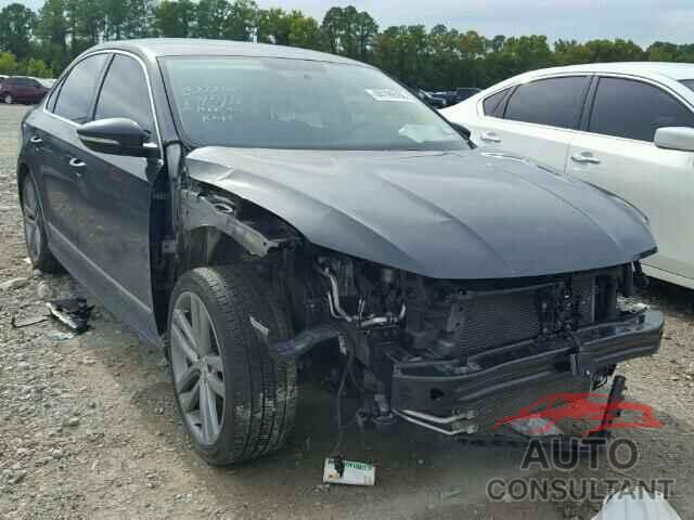 VOLKSWAGEN PASSAT 2017 - 1VWDT7A35HC050068