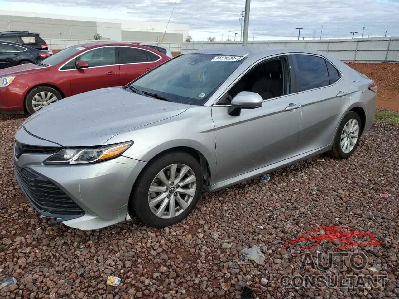 TOYOTA CAMRY 2019 - 4T1B11HK3KU721941
