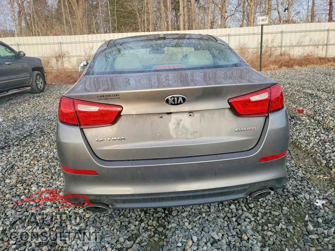 KIA OPTIMA 2015 - 5XXGN4A72FG517424