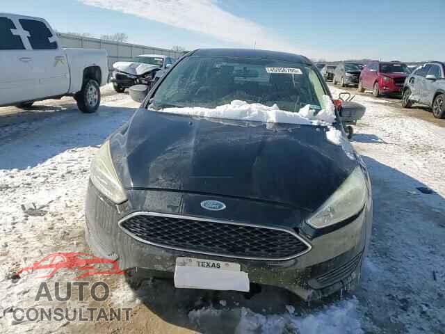 FORD FOCUS 2017 - 1FADP3E22HL214268
