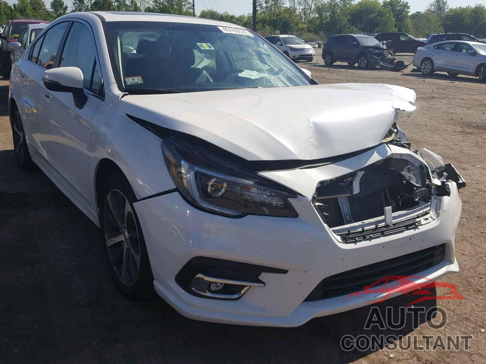 SUBARU LEGACY 2018 - 4S3BNAN64J3037159