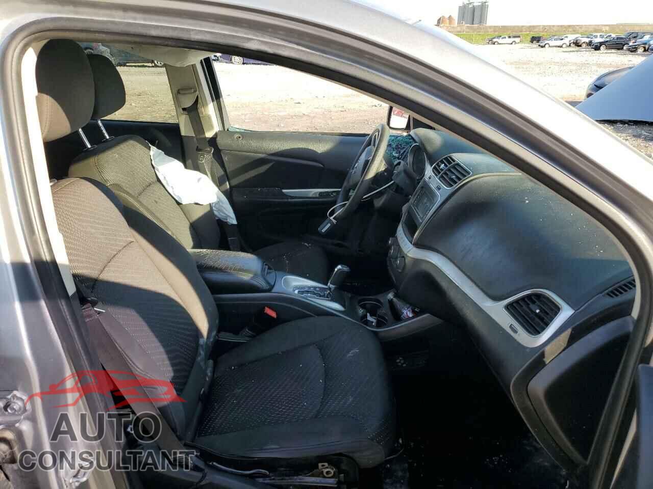 DODGE JOURNEY 2017 - 3C4PDCBGXHT572884