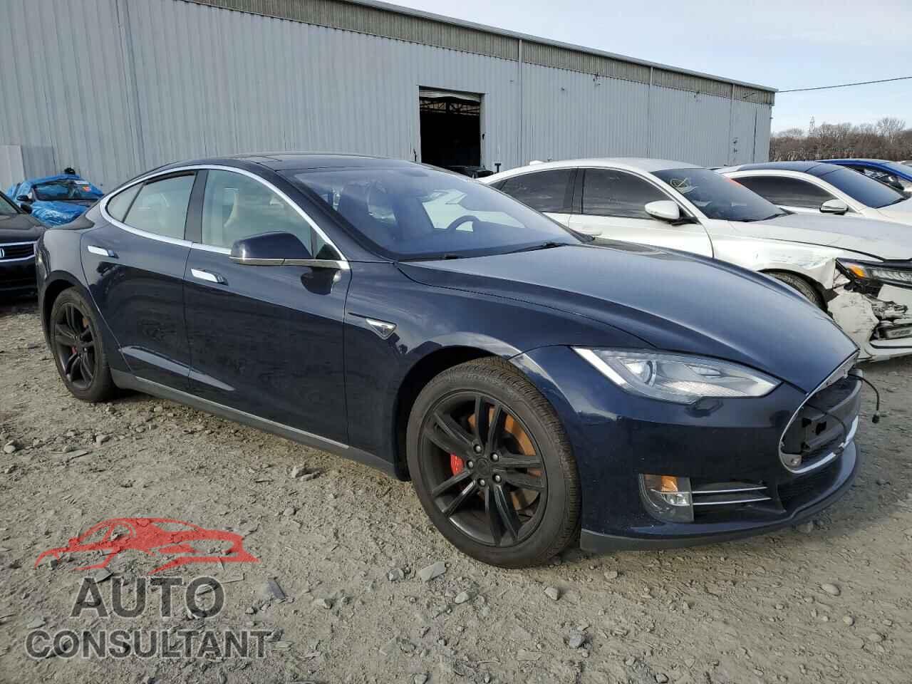 TESLA MODEL S 2014 - 5YJSA1S14EFP35316