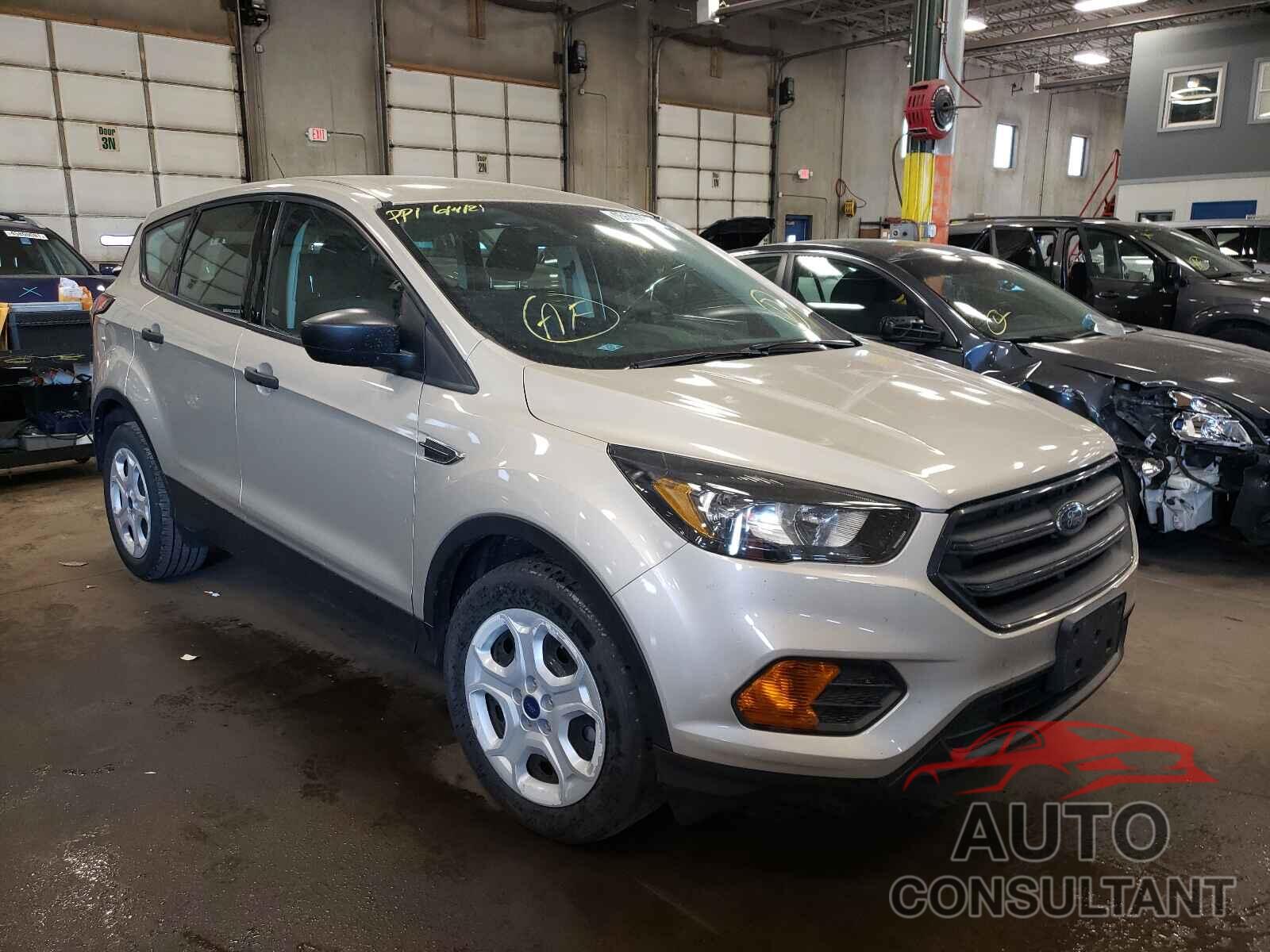 FORD ESCAPE 2018 - 1FMCU0F74JUB41956