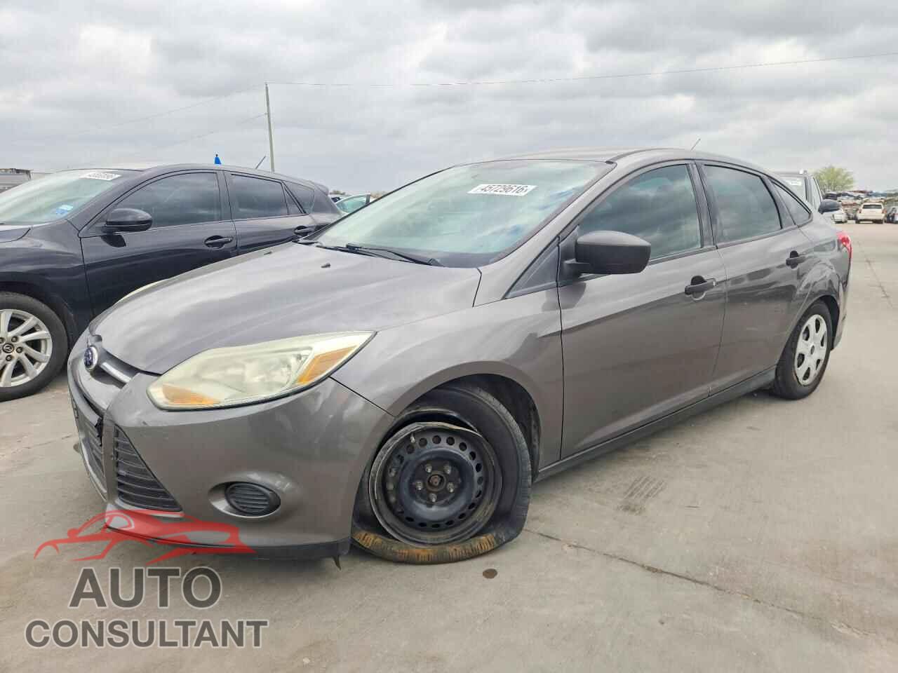 FORD FOCUS 2014 - 1FADP3E28EL218174