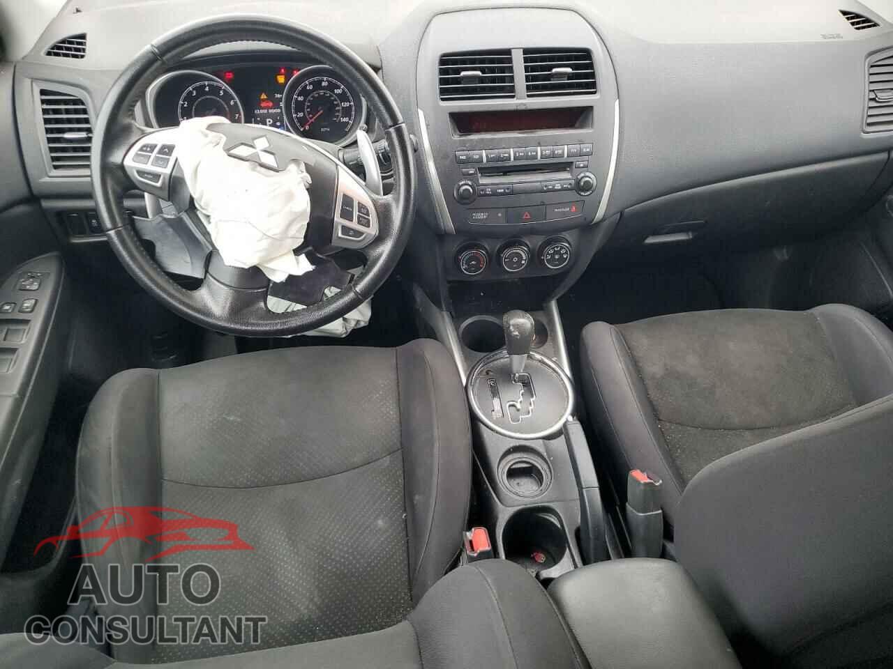 MITSUBISHI OUTLANDER 2013 - 4A4AP3AU1DE007768