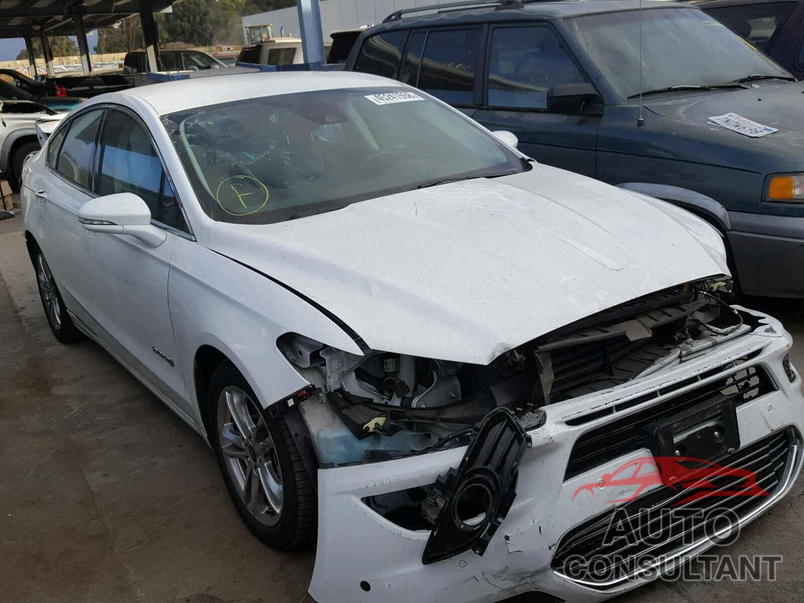 FORD FUSION 2015 - 3FA6P0RU3FR247717