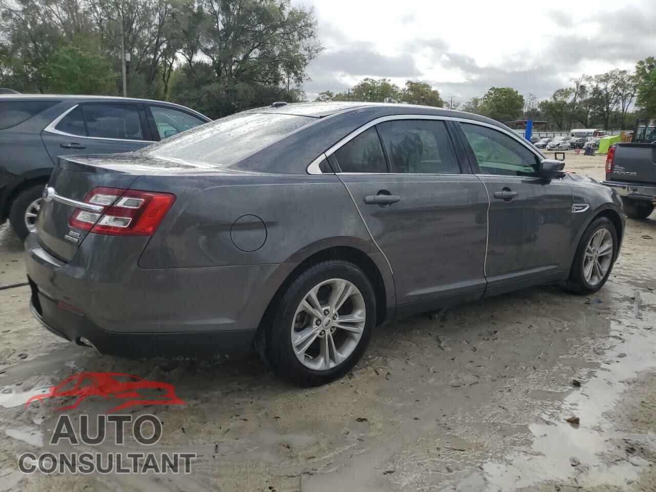 FORD TAURUS 2016 - 1FAHP2E83GG144111