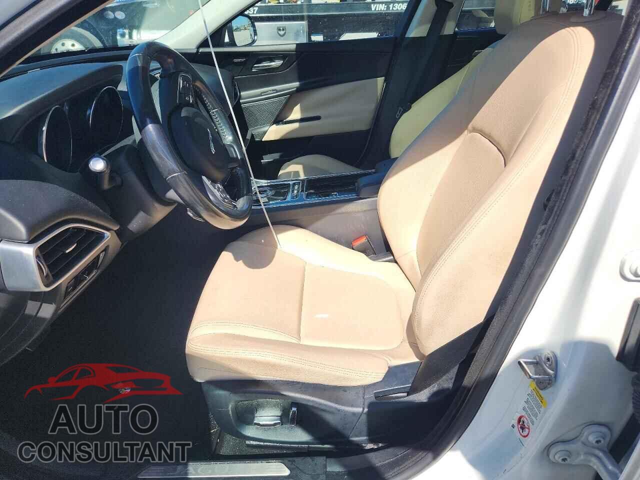 JAGUAR XE 2019 - SAJAD4FX0KCP53731