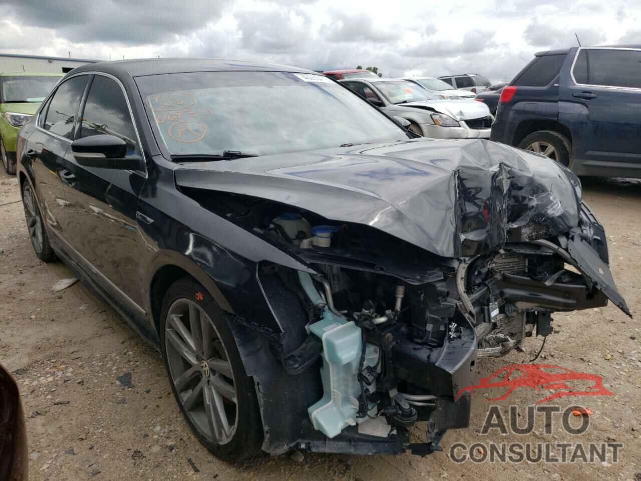 VOLKSWAGEN PASSAT 2017 - 1VWDT7A37HC067311