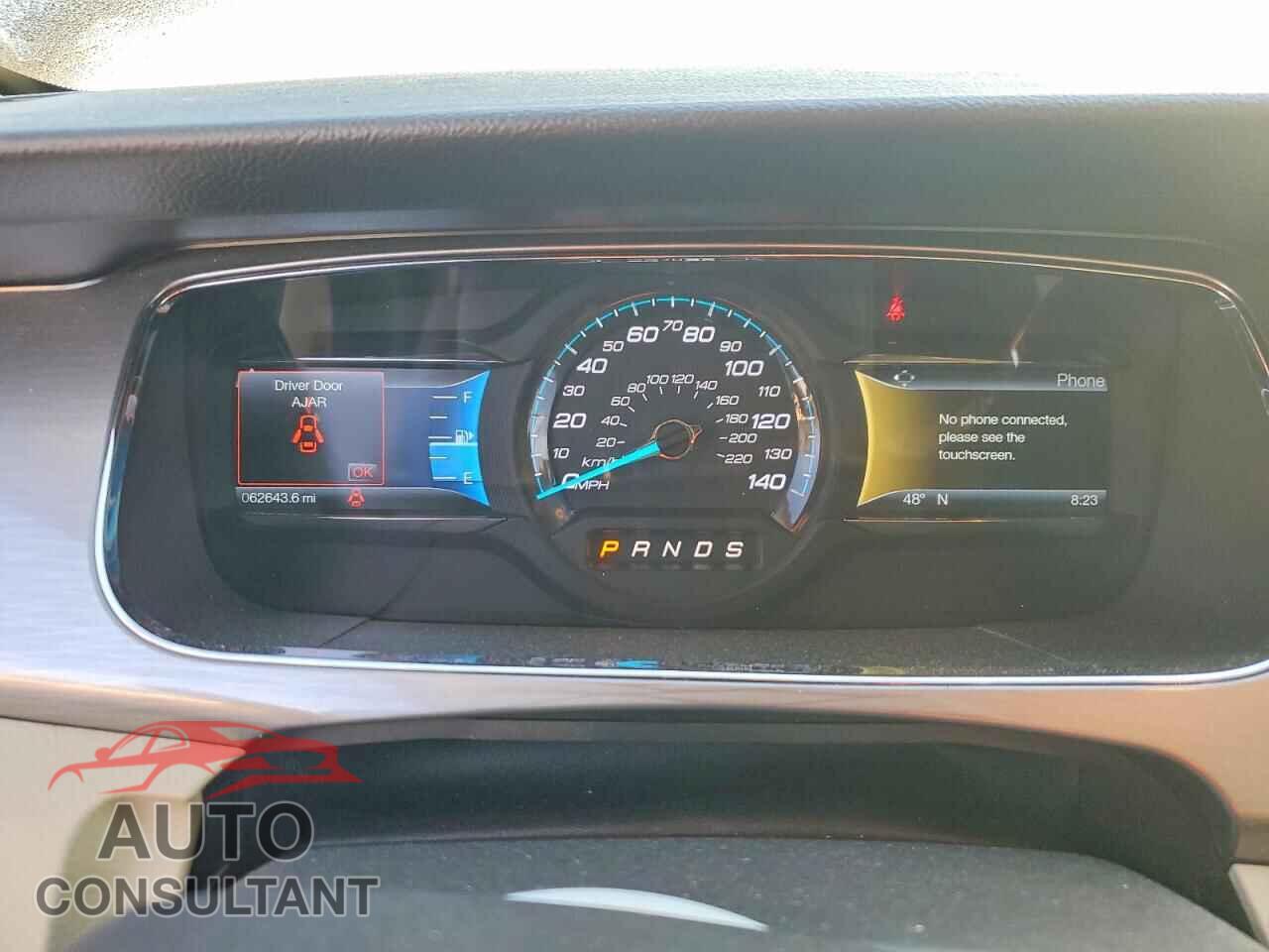 FORD TAURUS 2016 - 1FAHP2E82GG107518