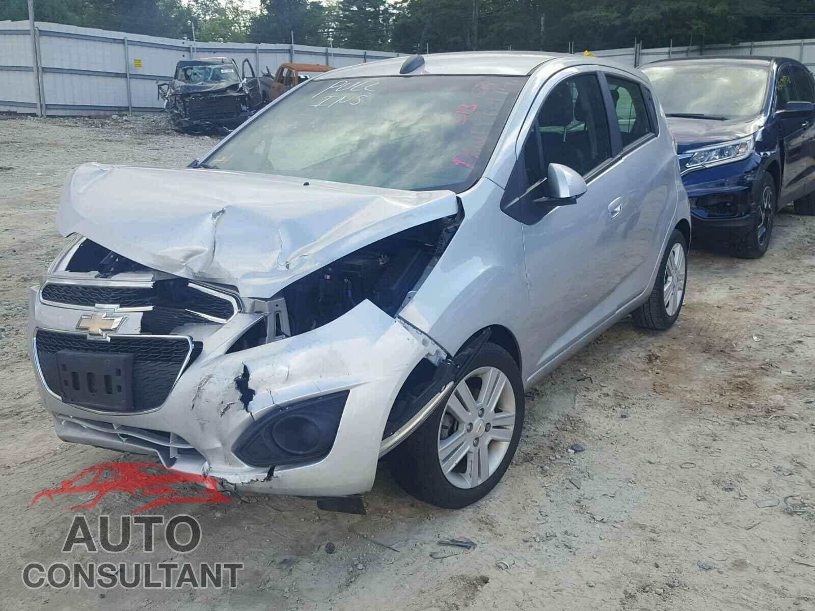 CHEVROLET SPARK 2015 - KL8CD6S95FC753037
