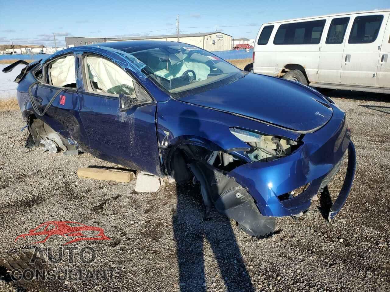TESLA MODEL Y 2023 - LRWYGDFD7PC939409