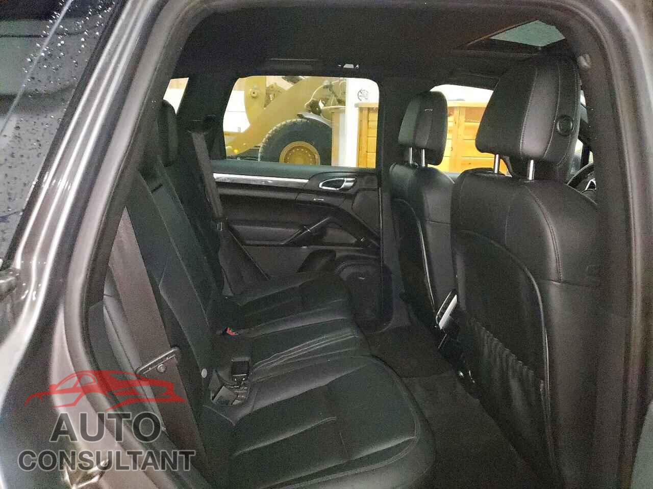 PORSCHE CAYENNE 2013 - WP1AA2A21DLA06227