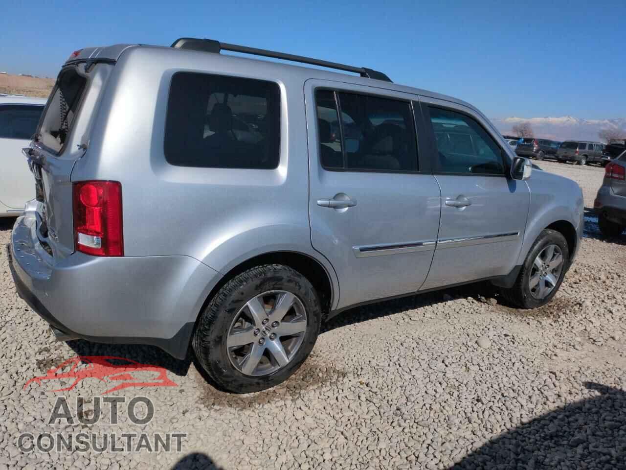 HONDA PILOT 2013 - 5FNYF4H97DB070615