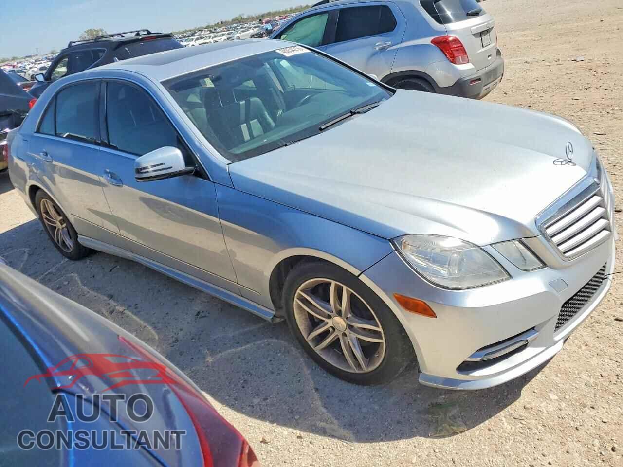MERCEDES-BENZ E-CLASS 2013 - WDDHF5KB1DA771828
