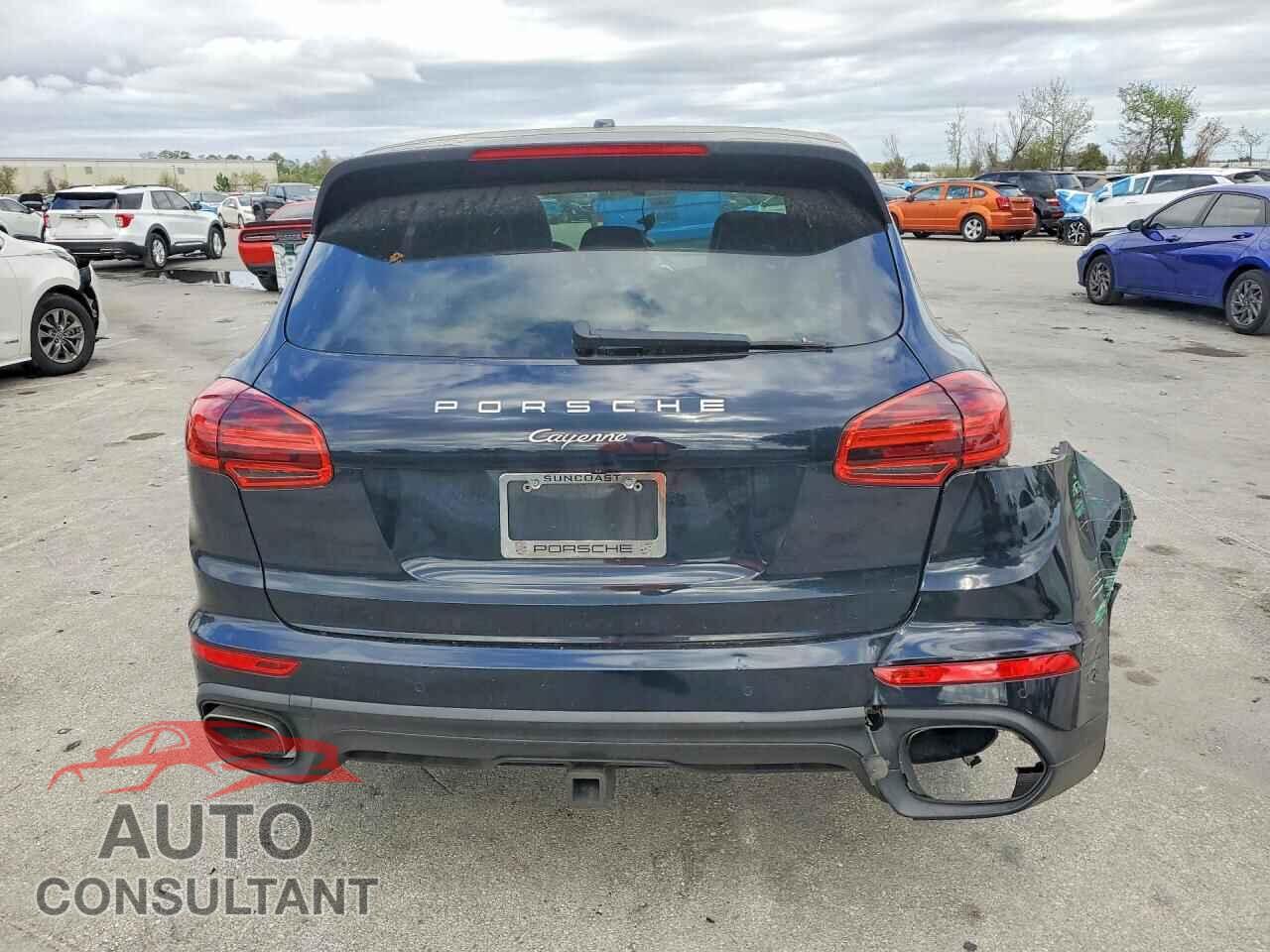 PORSCHE CAYENNE 2016 - WP1AA2A25GLA00788