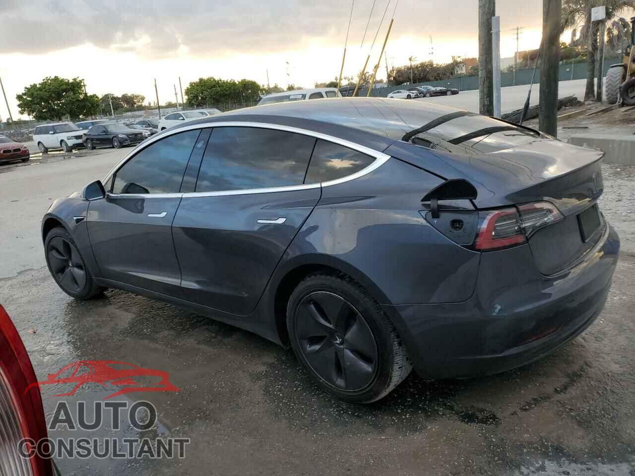 TESLA MODEL 3 2019 - 5YJ3E1EA2KF362406
