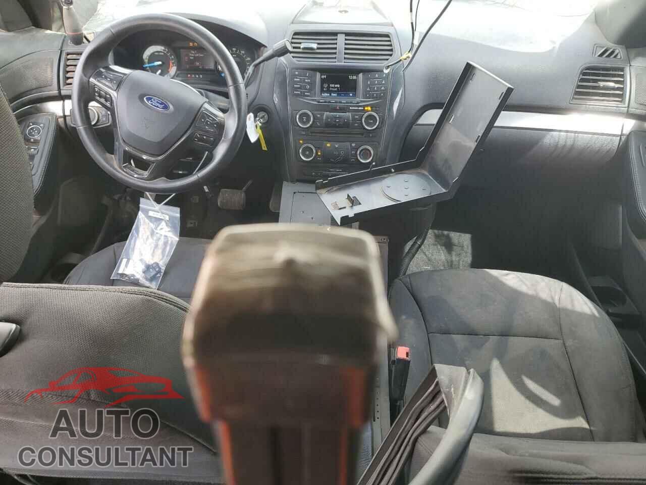 FORD EXPLORER 2017 - 1FM5K8AT7HGD60193