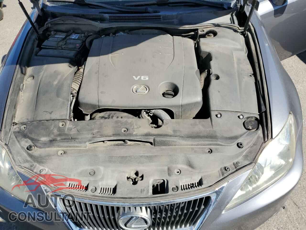 LEXUS IS 2012 - JTHBF5C24C5165573