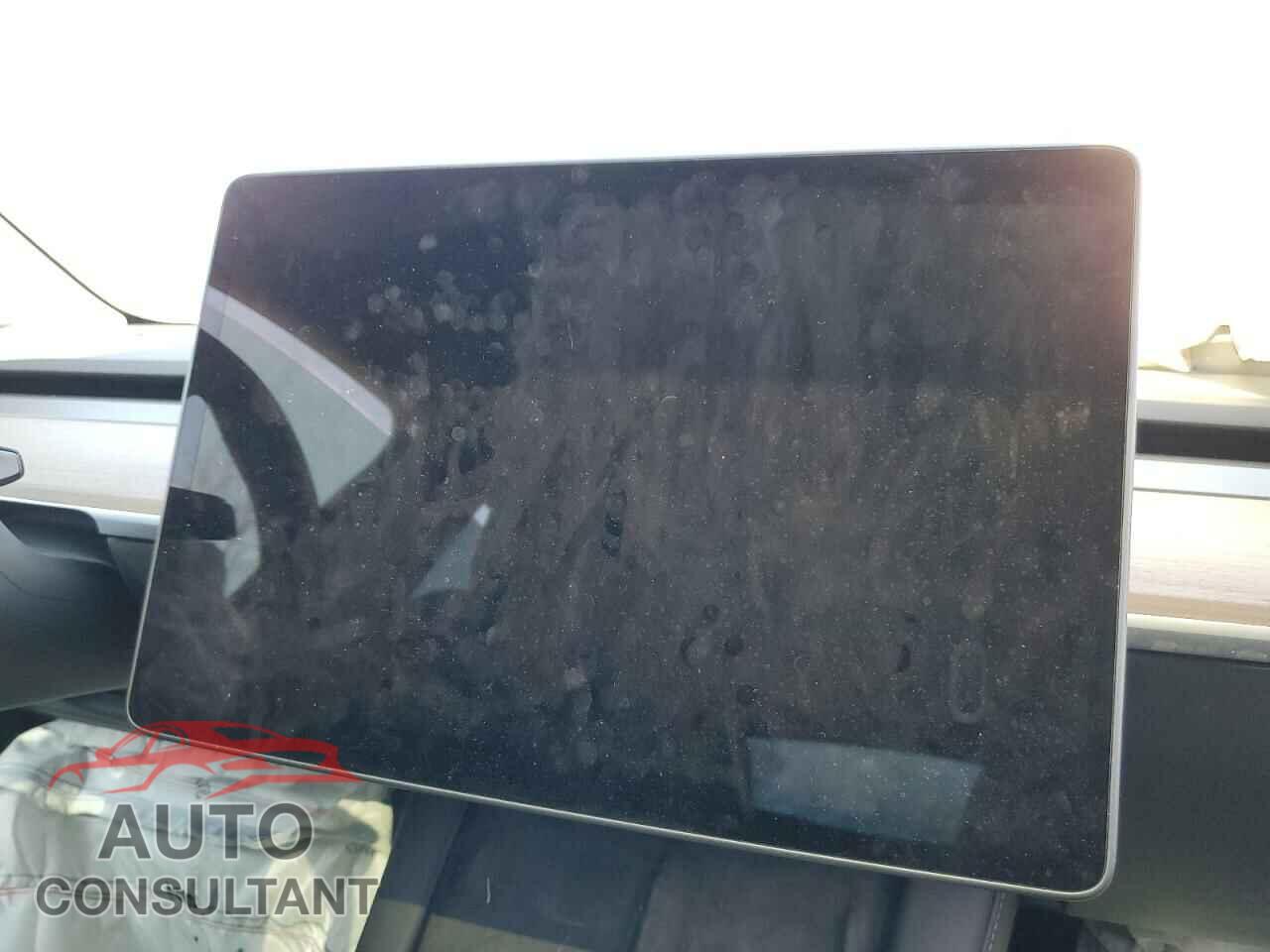TESLA MODEL Y 2023 - 7SAYGDEE2PF758530