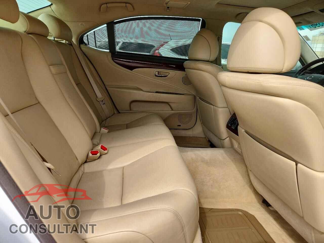 LEXUS LS500 2010 - JTHGL5EFXA5040931