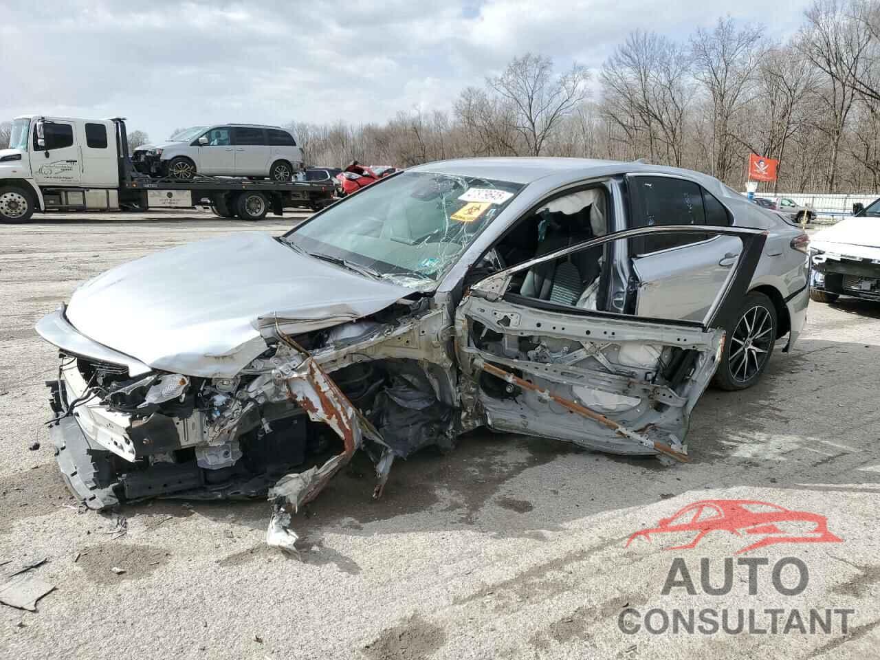 TOYOTA CAMRY 2021 - 4T1G11AK1MU605737