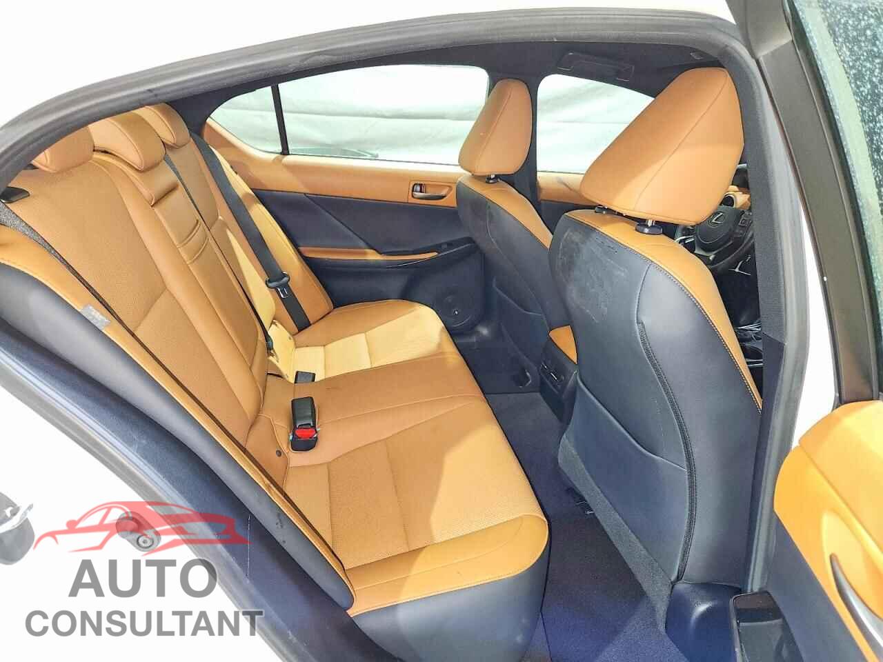 LEXUS IS 2021 - JTHAA1D25M5116823