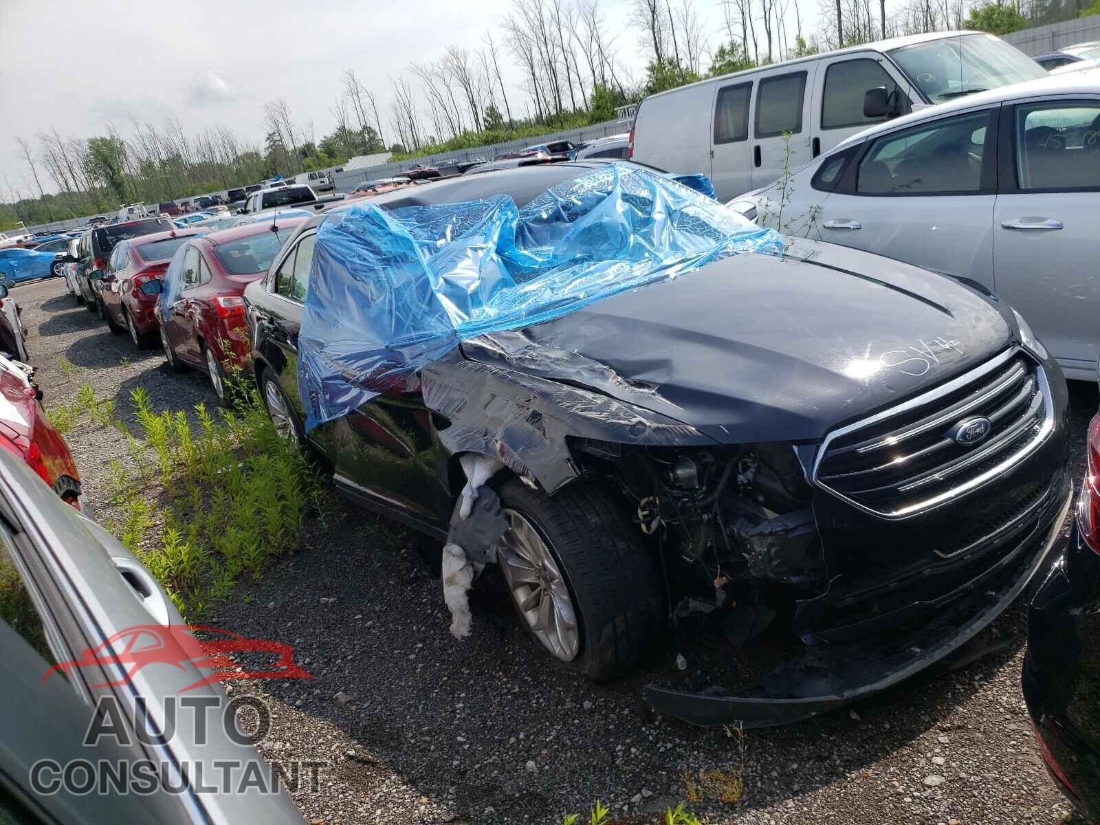 FORD TAURUS 2019 - 1FAHP2F89KG115445