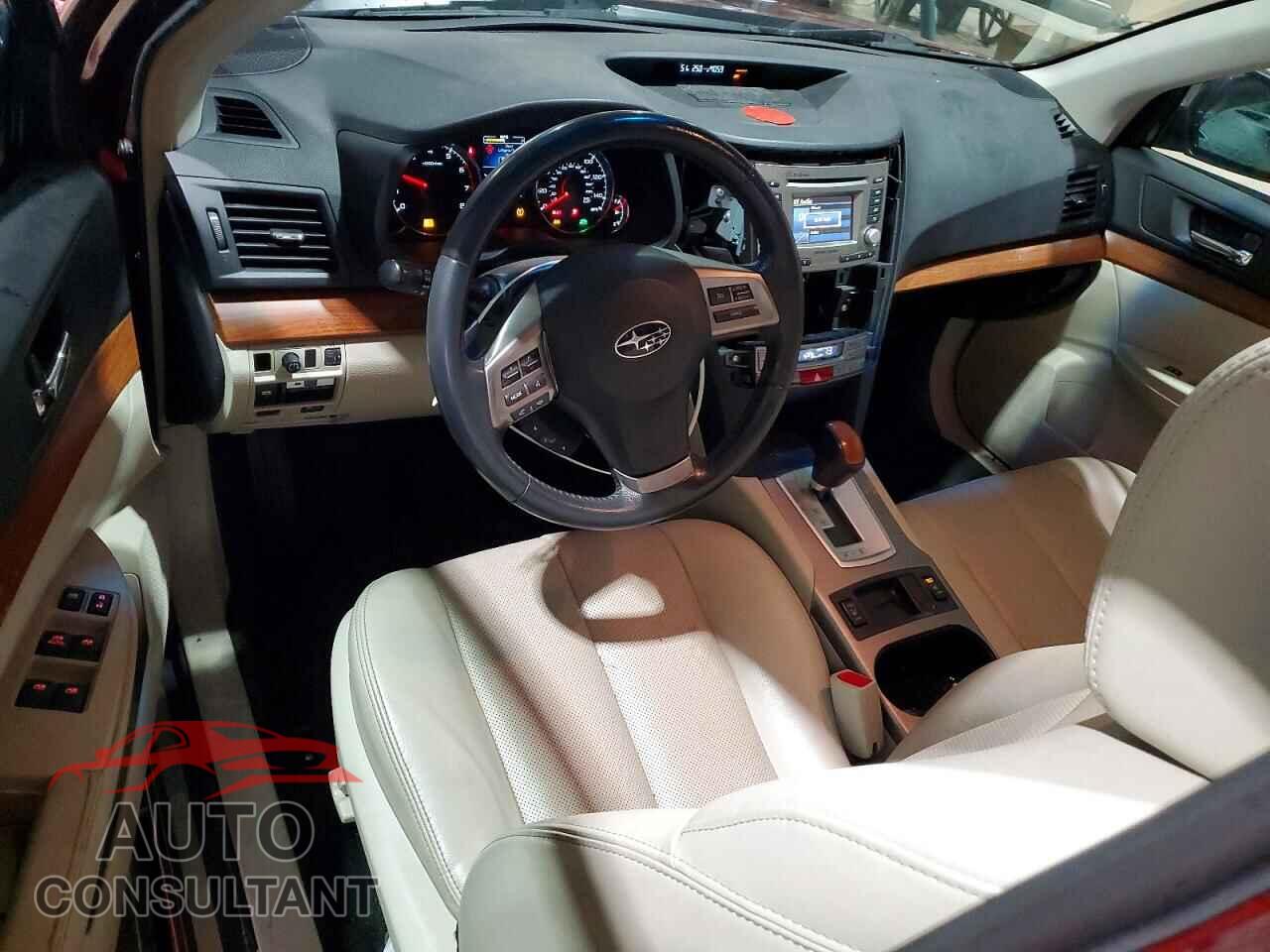SUBARU OUTBACK 2014 - 4S4BRBLCXE3243042