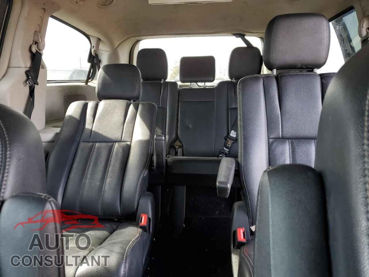 DODGE CARAVAN 2013 - 2C4RDGDG3DR536416