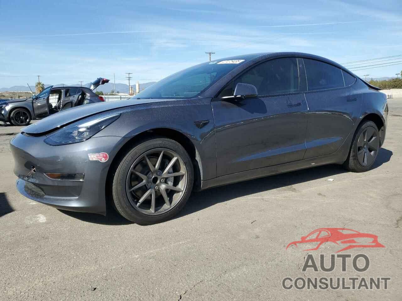 TESLA MODEL 3 2023 - 5YJ3E1EA6PF675675