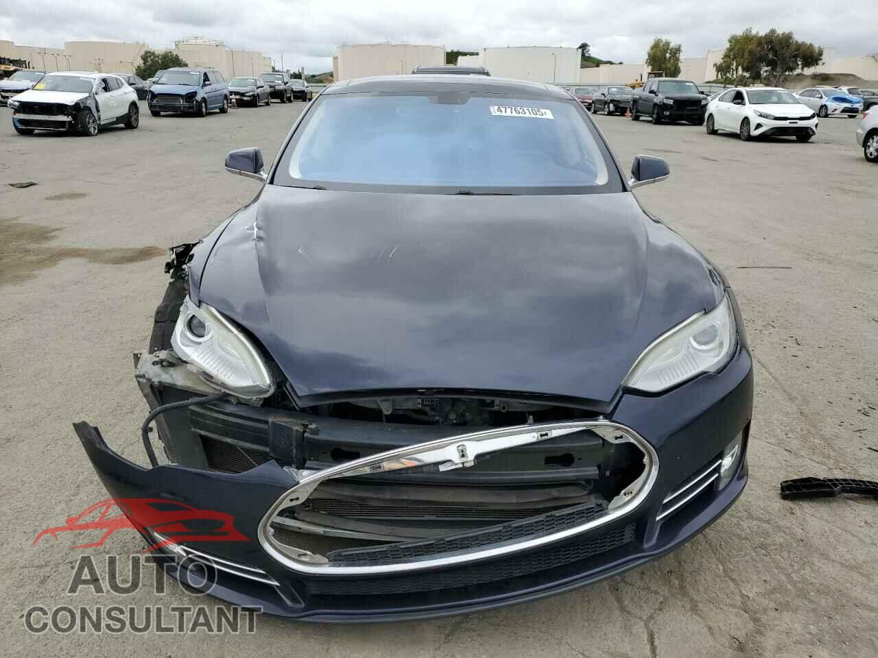 TESLA MODEL S 2013 - 5YJSA1DG2DFP04694