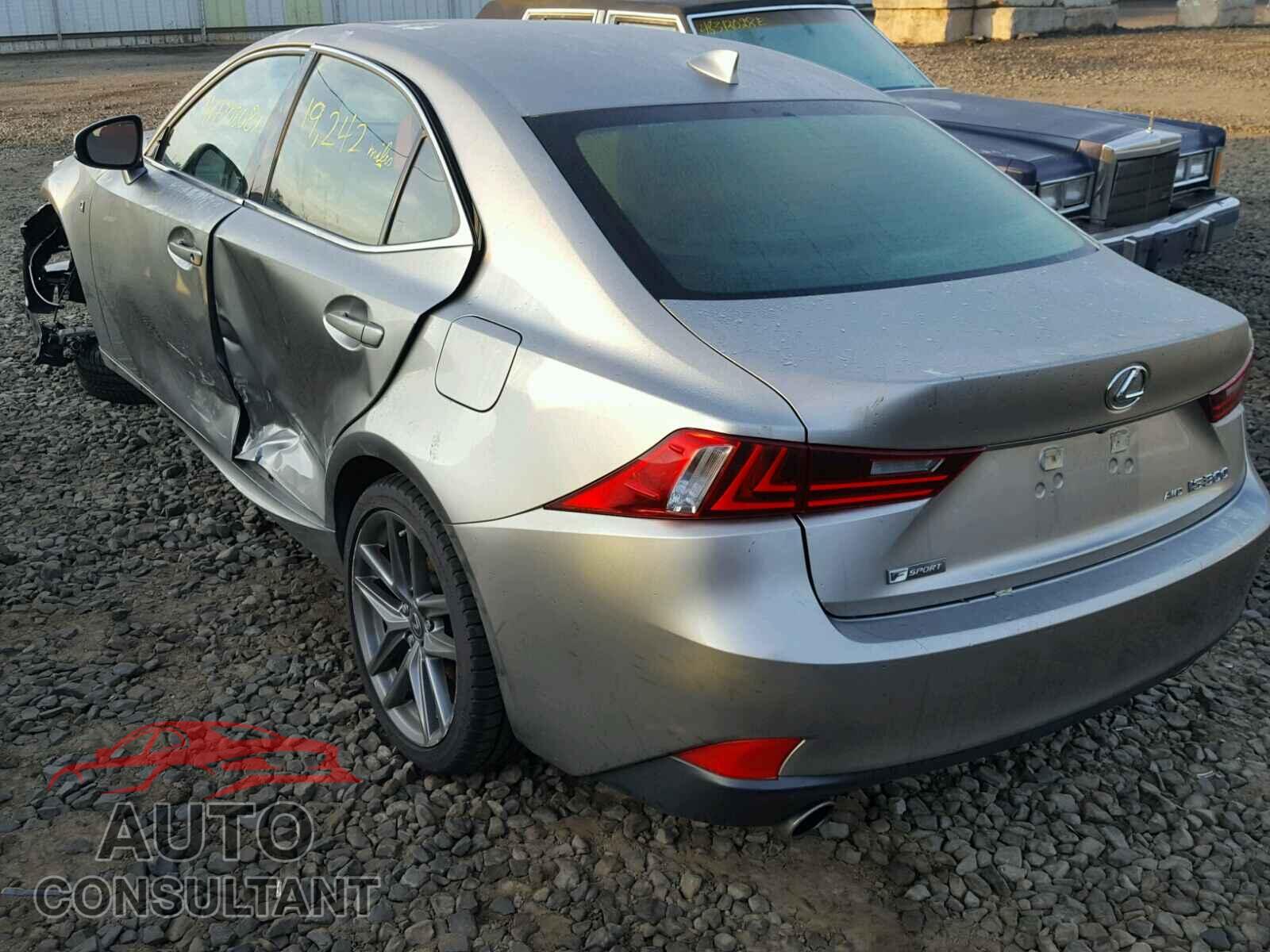 LEXUS IS 2016 - JTHCM1D2XG5013076
