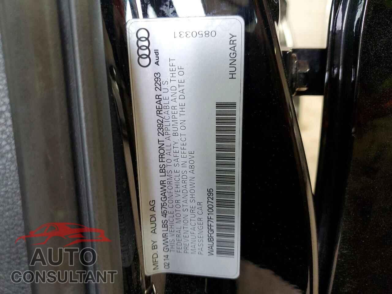 AUDI A3 2015 - WAUBFGFF7F1007295