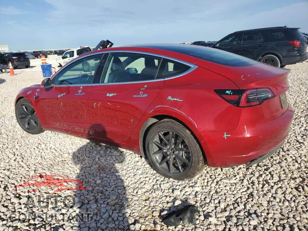TESLA MODEL 3 2019 - 5YJ3E1EB9KF364856