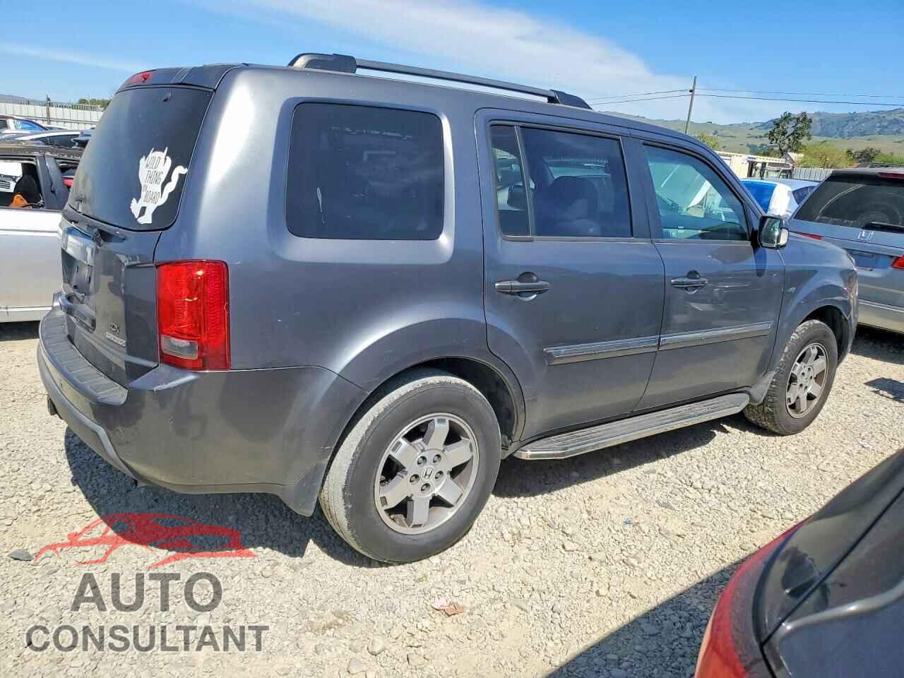 HONDA PILOT 2011 - 5FNYF3H90BB027015