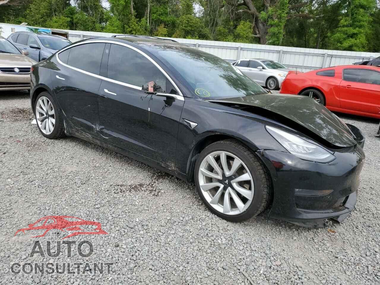 TESLA MODEL 3 2018 - 5YJ3E1EB7JF111775