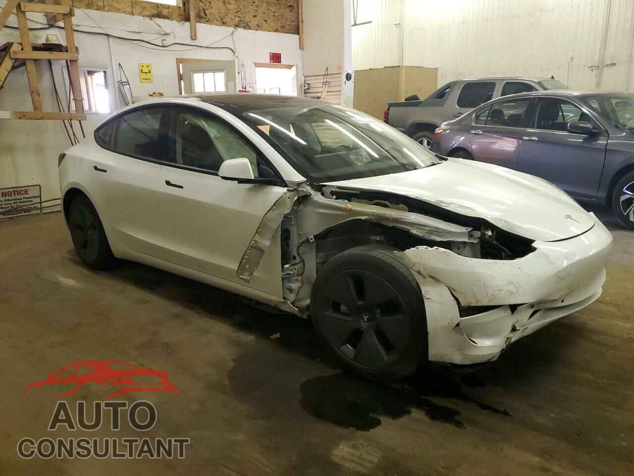 TESLA MODEL 3 2022 - 5YJ3E1EB2NF120812
